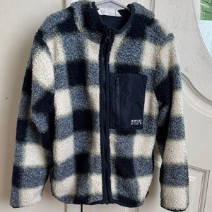 NWOT H&M Plaid Fleece Zip-Up Jacket size Small (6-7))